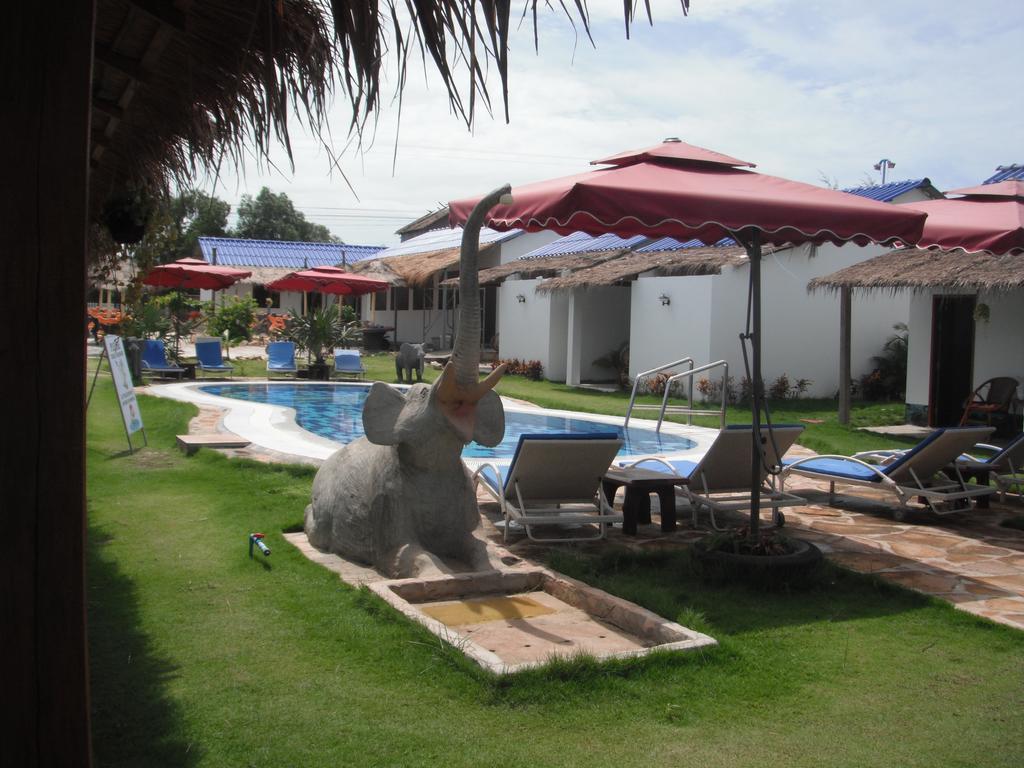 סיהאנוקוויל Pat Pat Guesthouse מראה חיצוני תמונה
