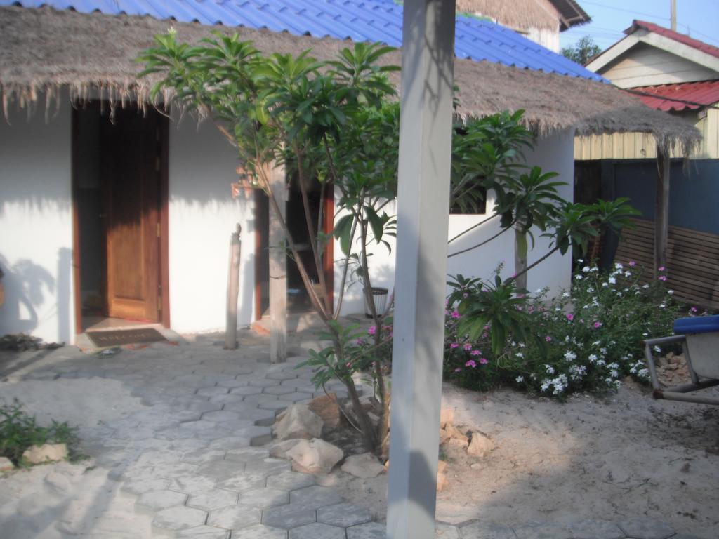 סיהאנוקוויל Pat Pat Guesthouse מראה חיצוני תמונה