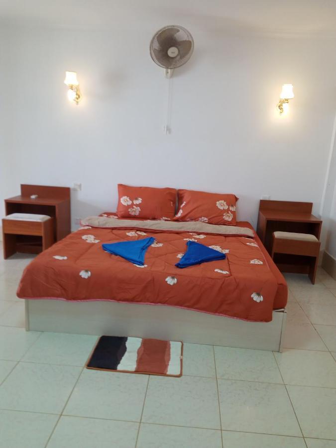 סיהאנוקוויל Pat Pat Guesthouse מראה חיצוני תמונה
